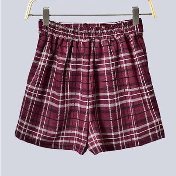 Wine Plaid Tie Waist Shorts - Picture 3 of 6